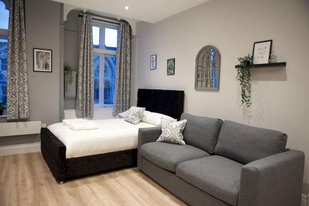 Studio On The Rows - Central City Centre Chester Eksteriør billede